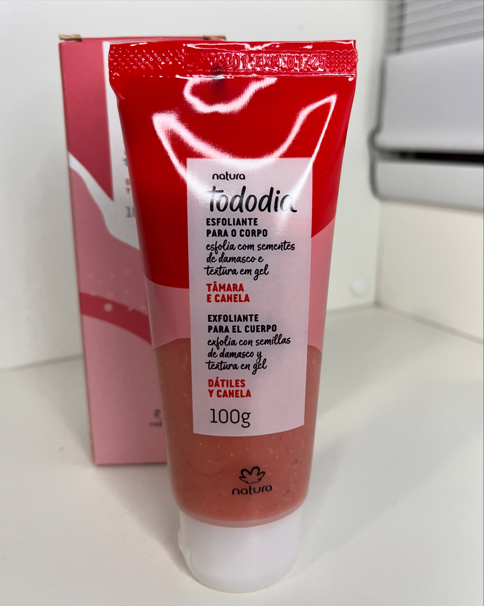 Exfoliante corporal Dátiles y Canela